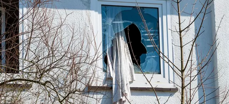 Storm Window Installation Contractors in Altamonte Springs, FL