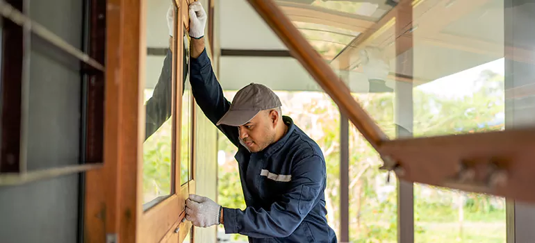 Double Hung Vinyl Window Sash Replacement in Altamonte Springs, FL